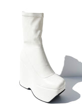 Space Boot - White